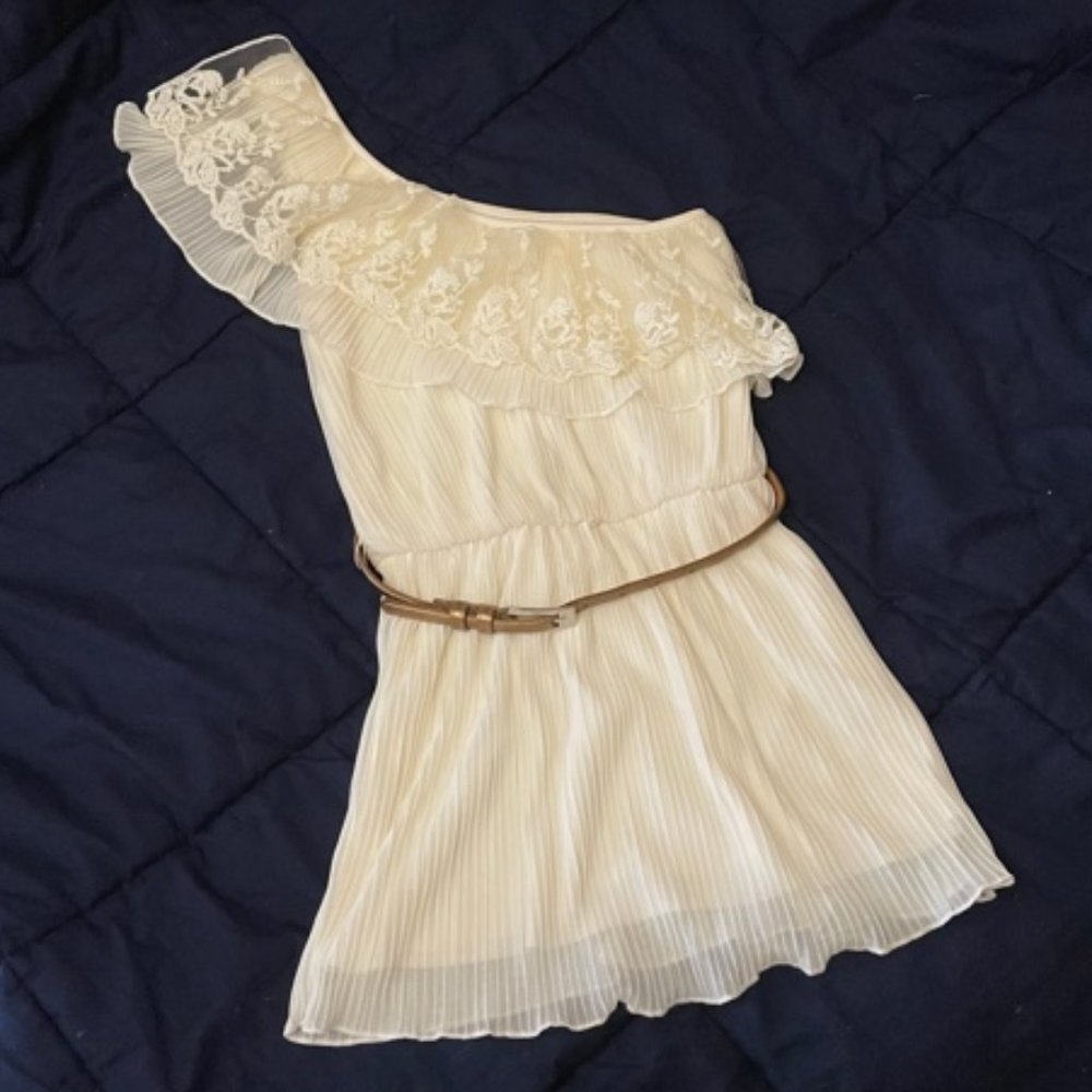 One-shoulder Ivory Lace Blouse